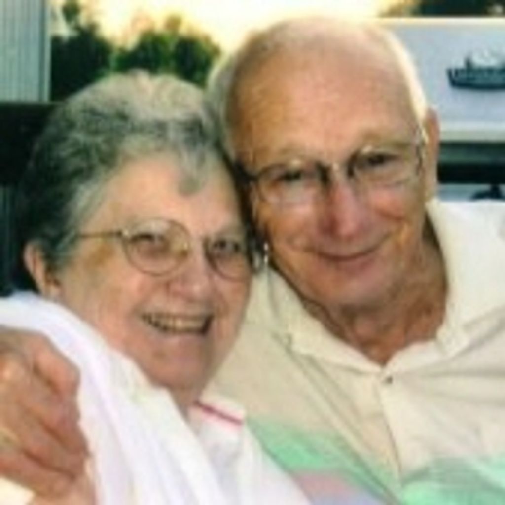Robert & Ruth Thompson Profile Photo