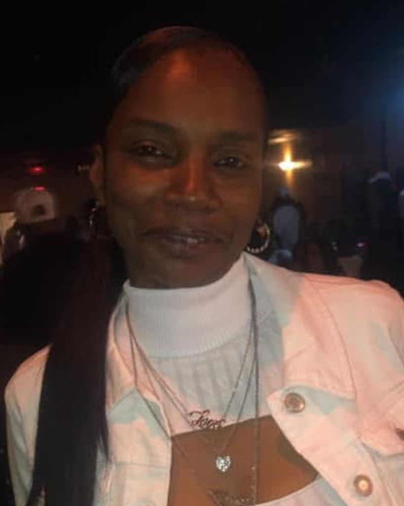 Charlotte Yvonne Givens Profile Photo