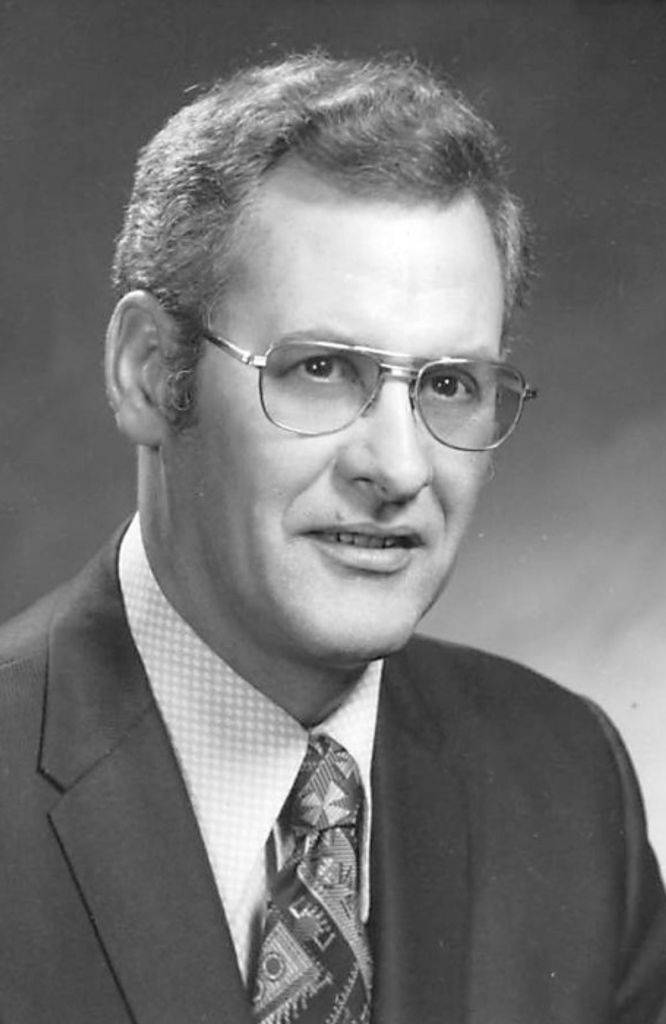 Robert "Bob" Egan