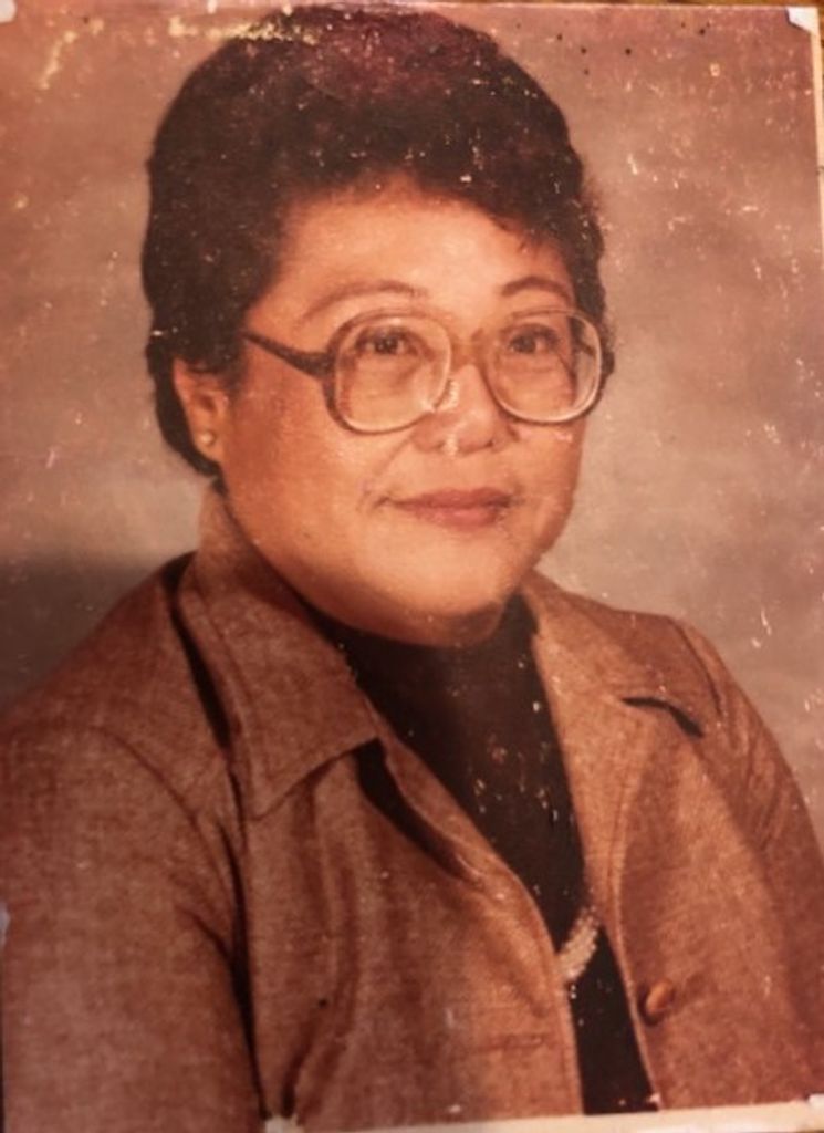 Helen (Hirose)  Arnold