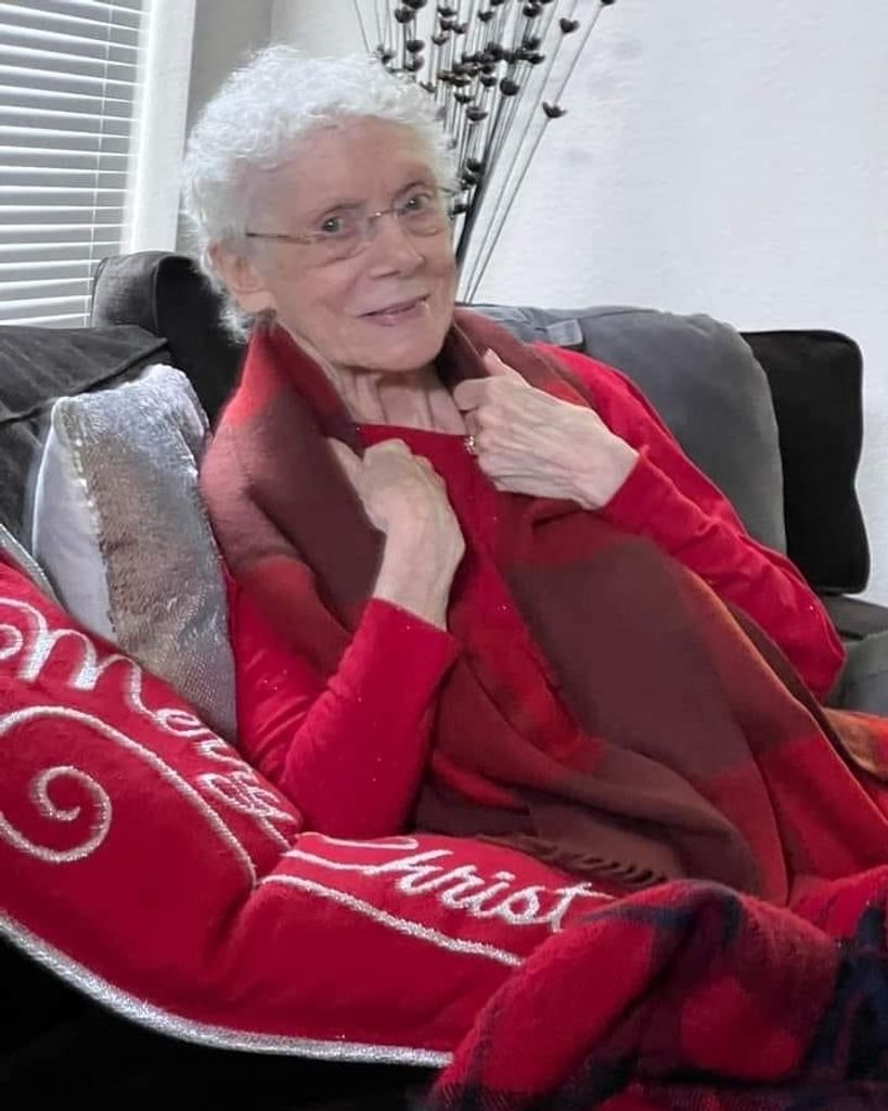 Mavis Elaine Sahlman Profile Photo