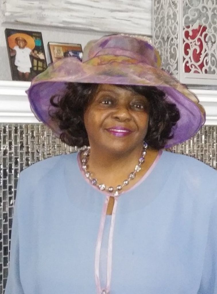 Ms. Delois Foster Profile Photo