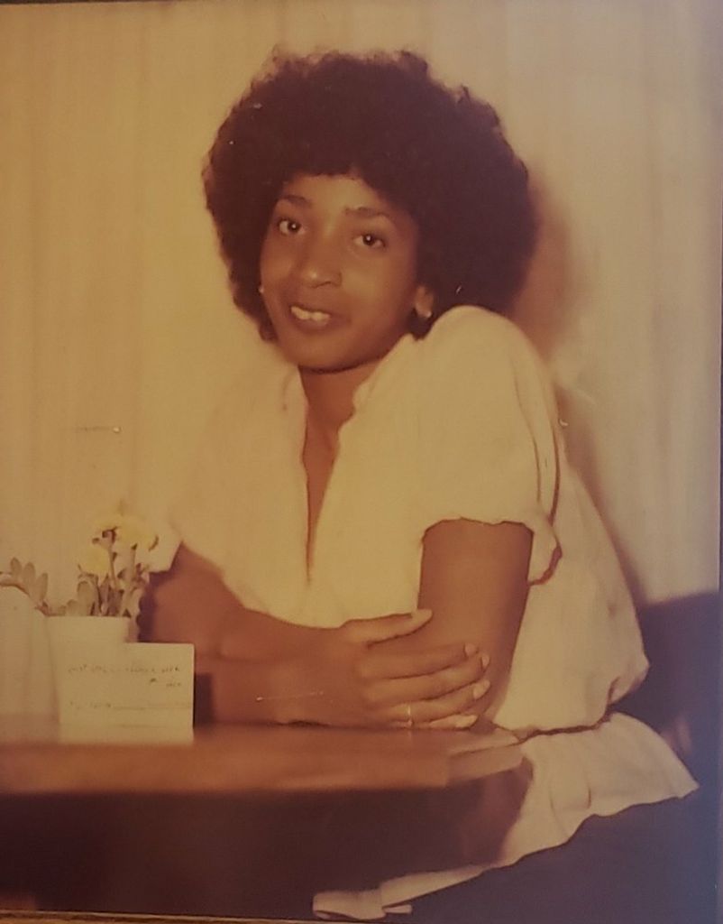 Linda  Lockridge Little