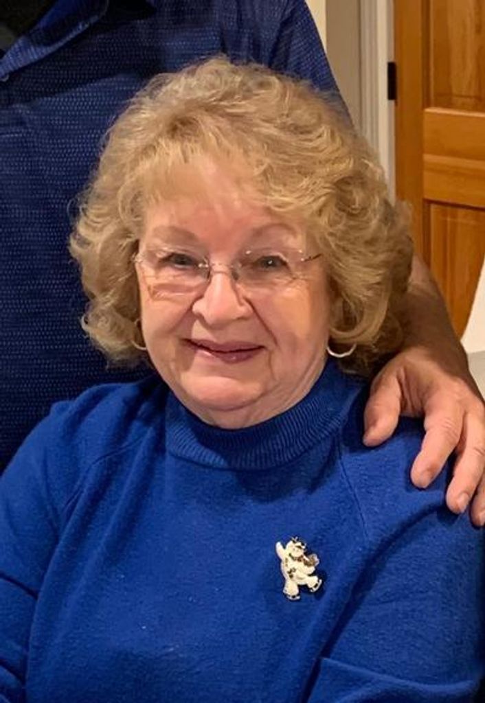 Elaine Cora (Degrechie) Hatin