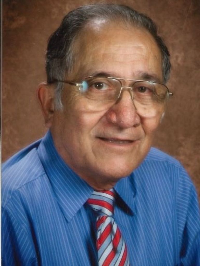 Rafael Chavez Sr.