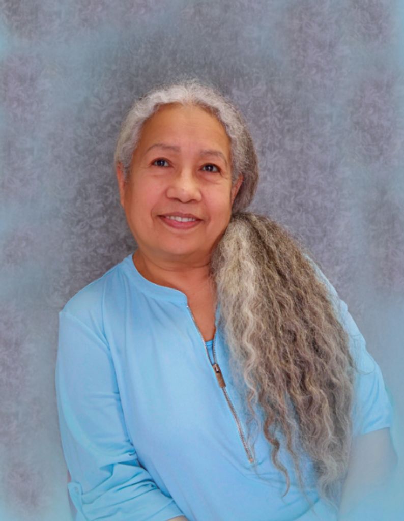 Ana Gladys Benavides