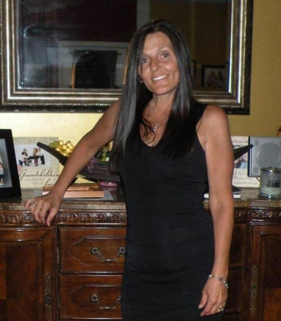Shirley Diane Bouloubassis (Teter)