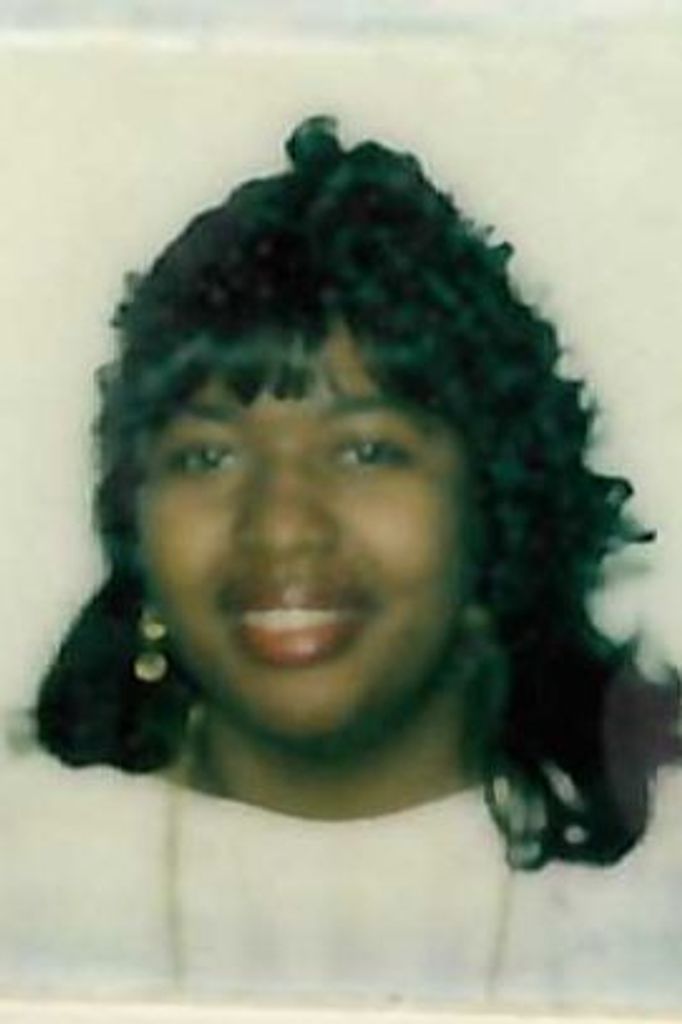 Robin Lynnette Howard Profile Photo