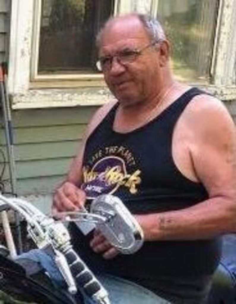 Dennis R. Siwik Profile Photo