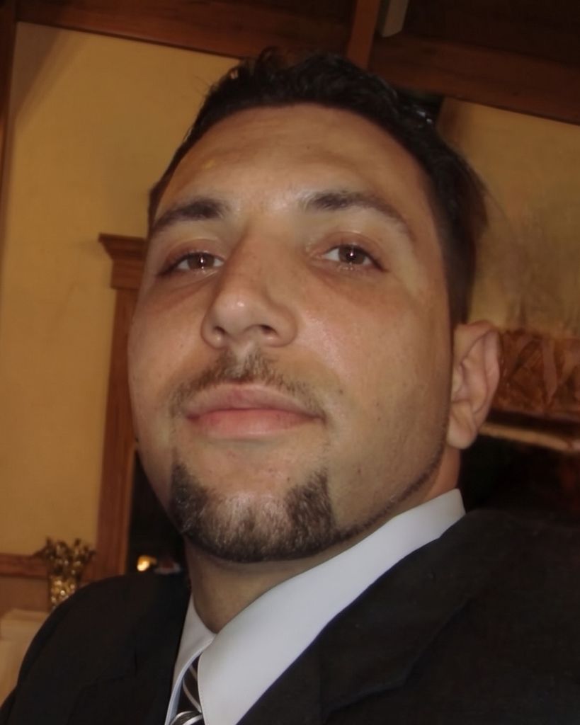 Tony M. Santos Profile Photo