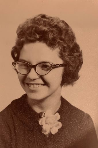 Sharon Kay (Young)  Wendt photo gallery thumbnail 46 of 162