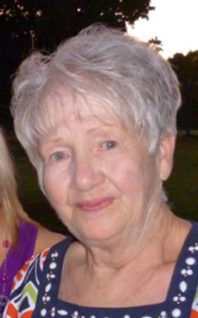 Mrs Doris Carolyn Hall