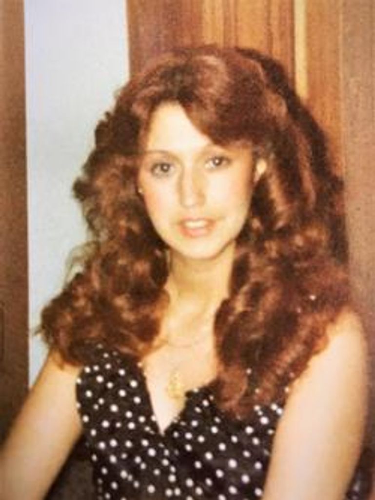 Eneida Maria Castro Profile Photo