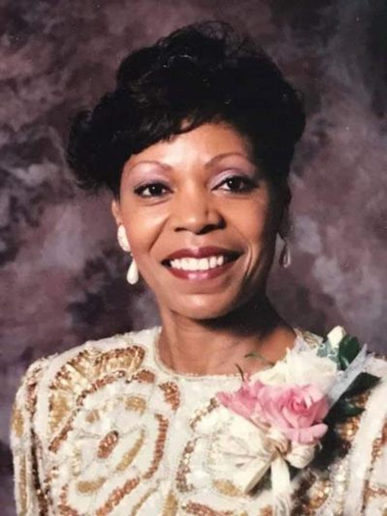 Loraine Harris Profile Photo