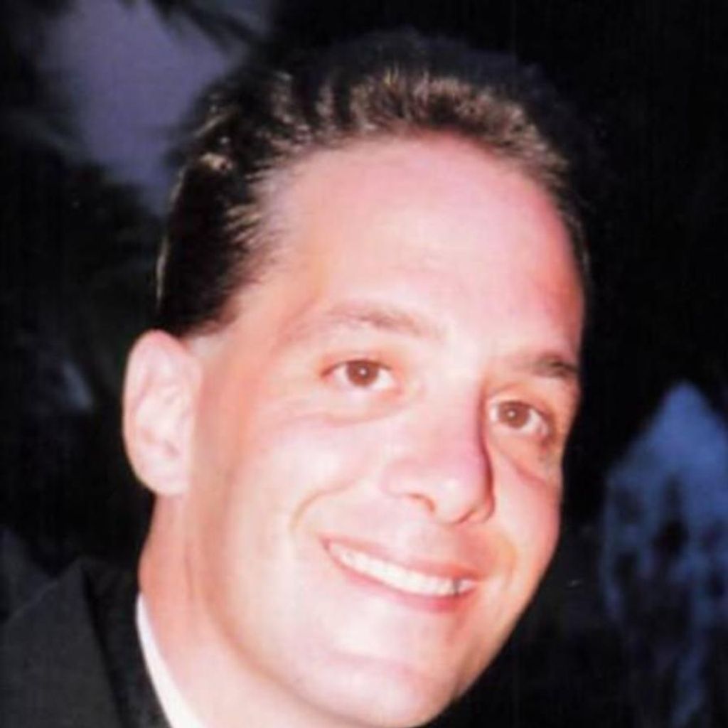 Joseph R Macchi