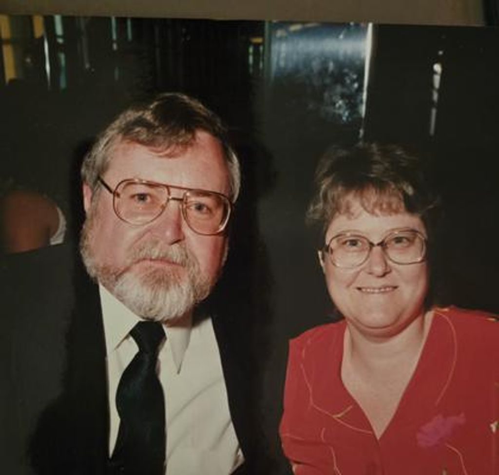 Terry L Lautzenheiser