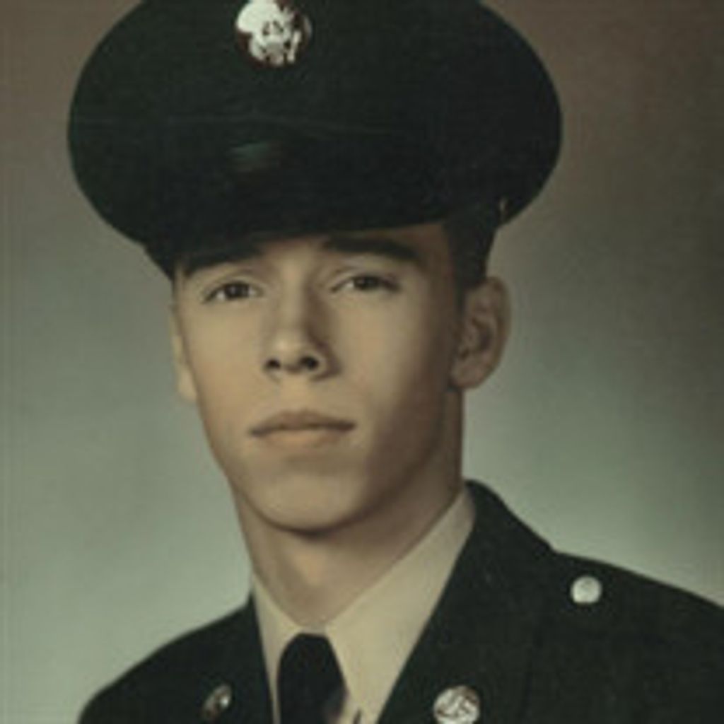 Roger D. Saldariaga