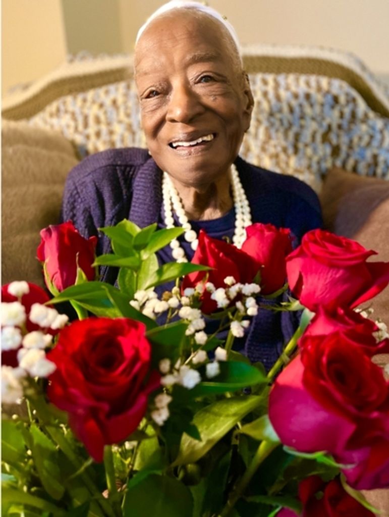 Elizabeth Noel Profile Photo