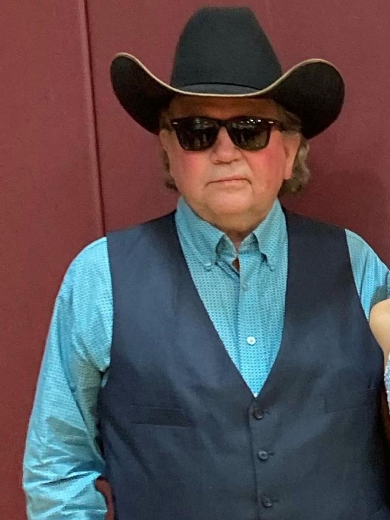 Daniel James Donohue Profile Photo