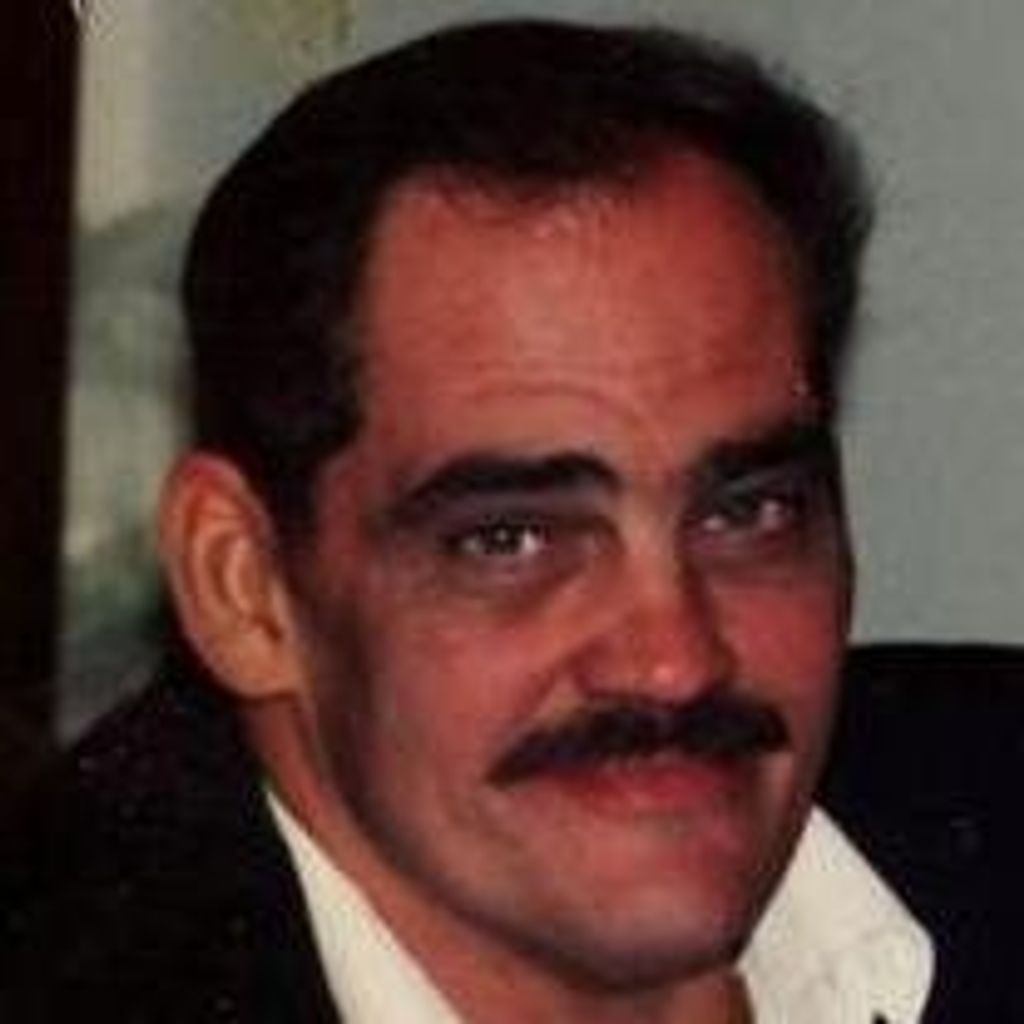 Robert Barnard Profile Photo