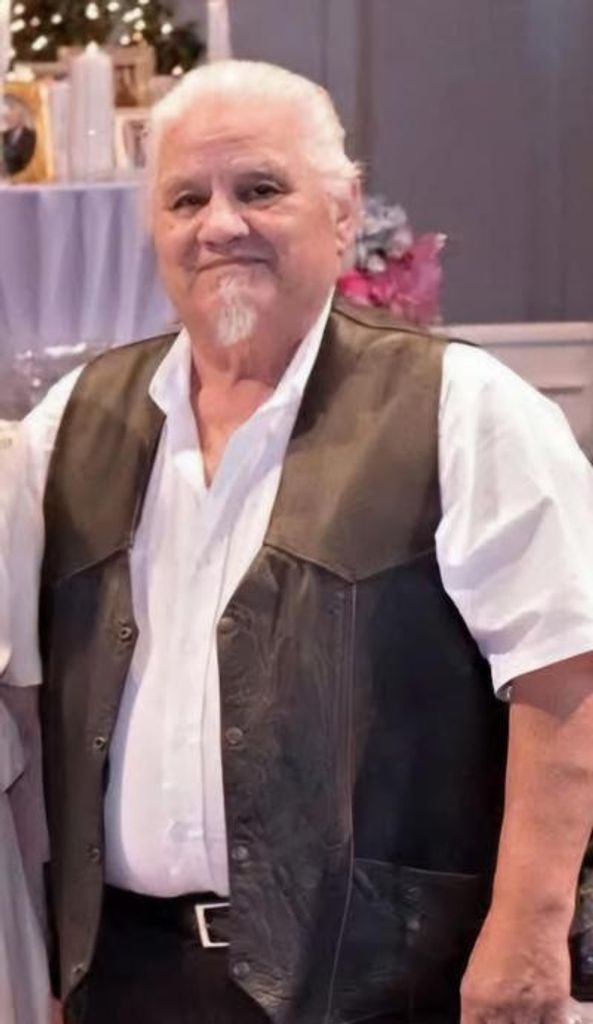 Willie Valdez Profile Photo