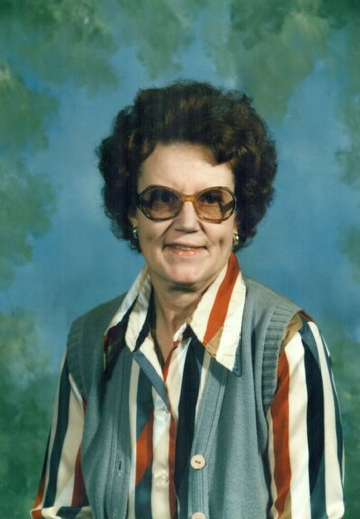 Luella "Ruth" Hellman Profile Photo