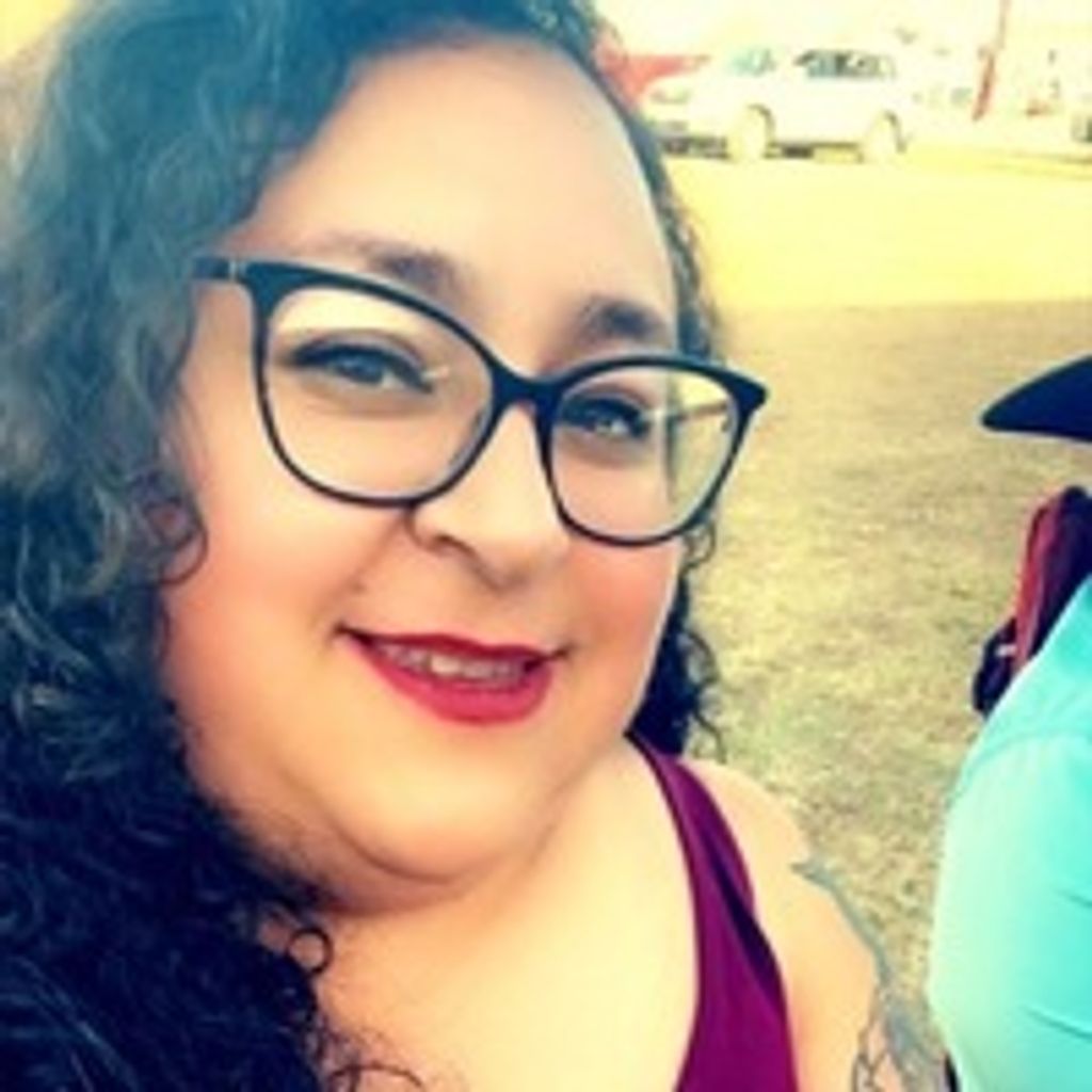 Veronica "Honey" Salazar