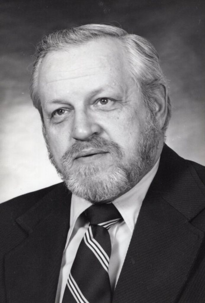 Earl Edward Morris Profile Photo