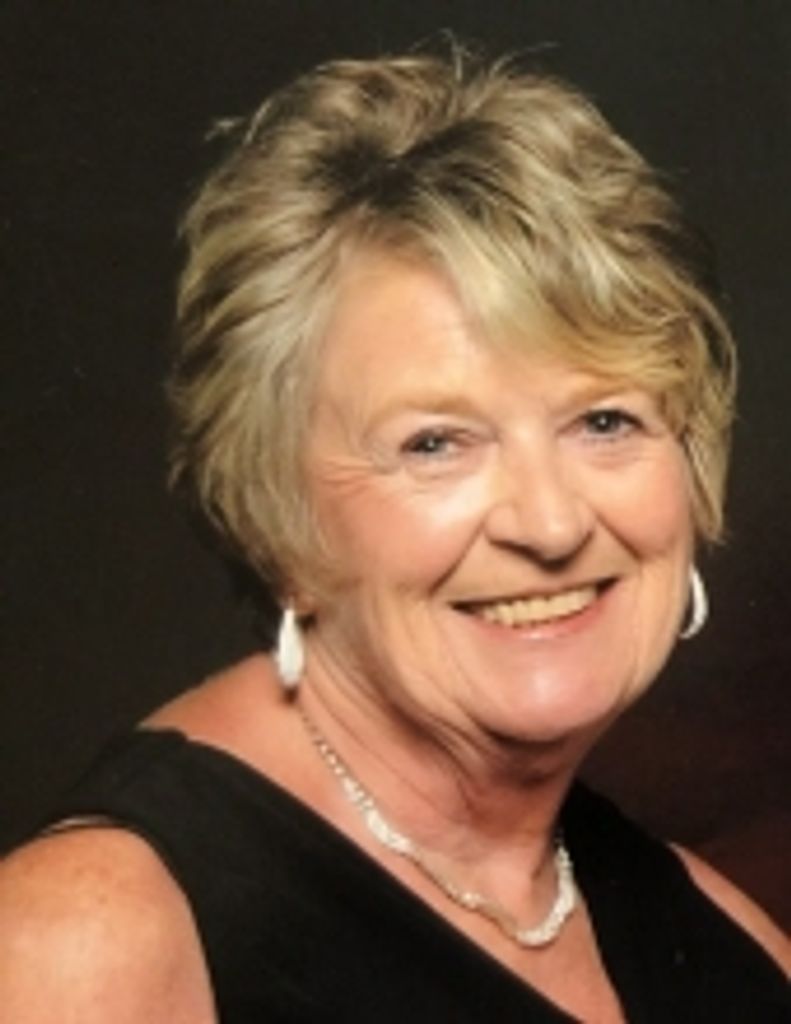Betty  Sue Macintosh 