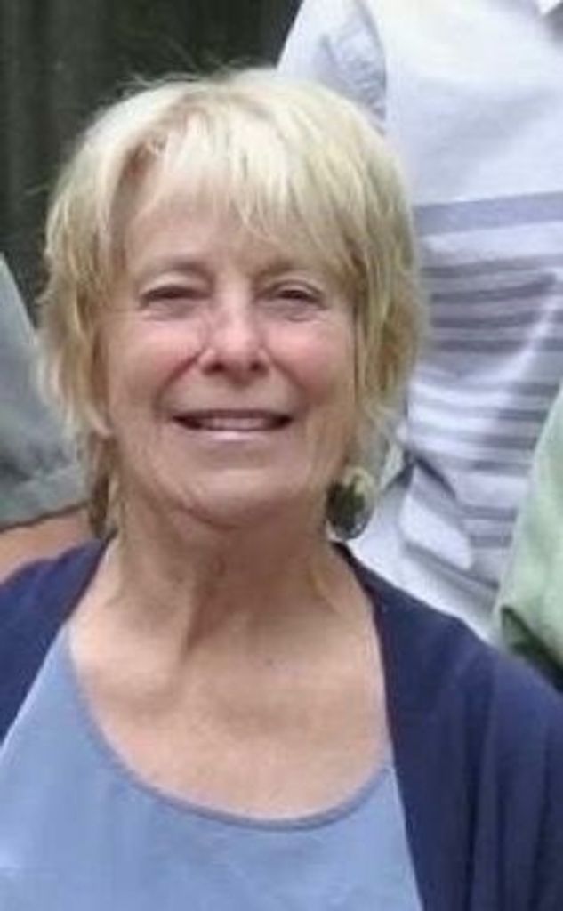 Claire Jameson Manganello Profile Photo