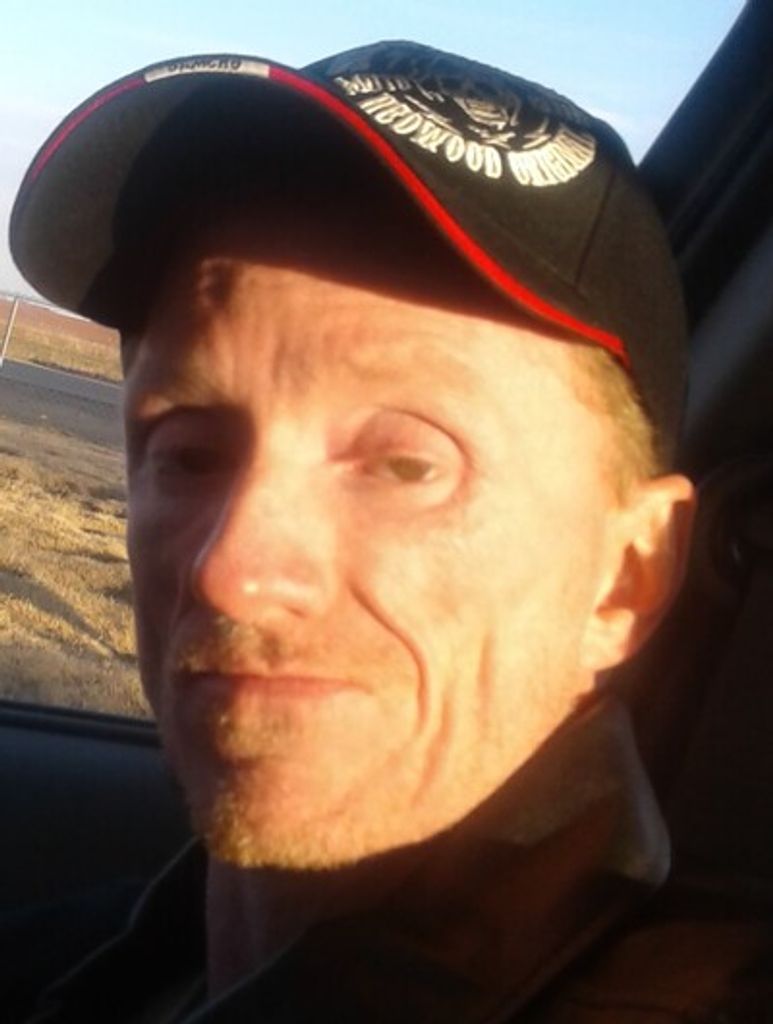 Earnest "Peewee" Carl Manley