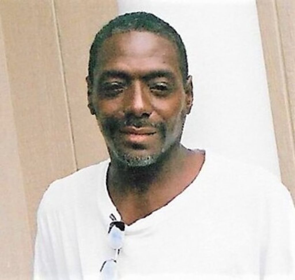 Leslie Jose Moore Profile Photo