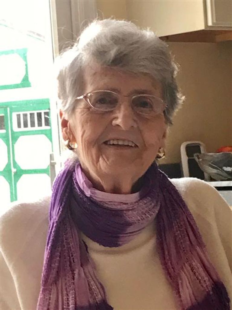 Mary Lorraine Moreau Profile Photo