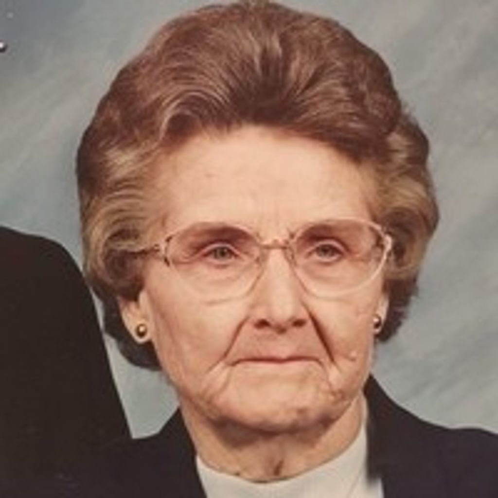 Emma Buss