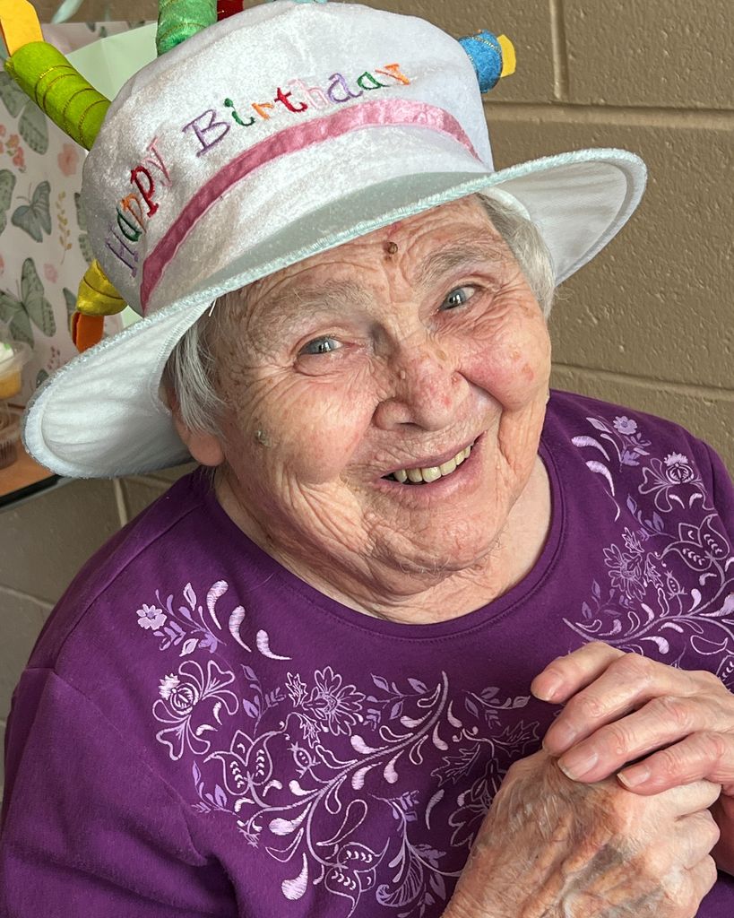 Shirley Elaine Burrell Profile Photo