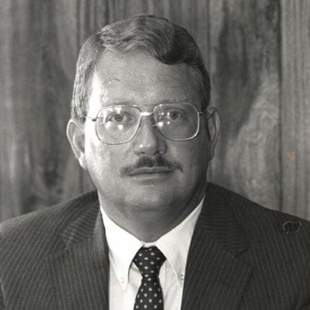 Stephen William Angle Profile Photo