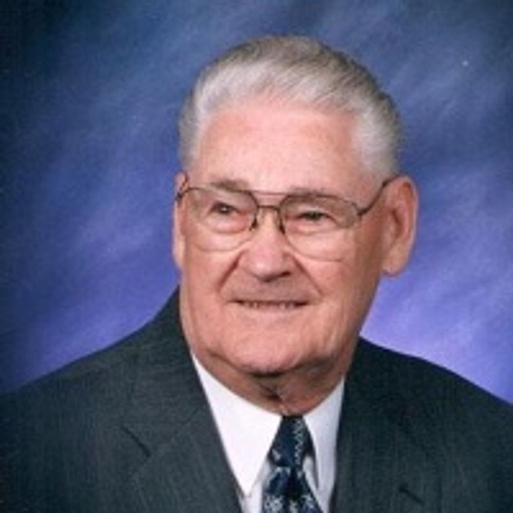 Merelyn "Moe" Arden Evans