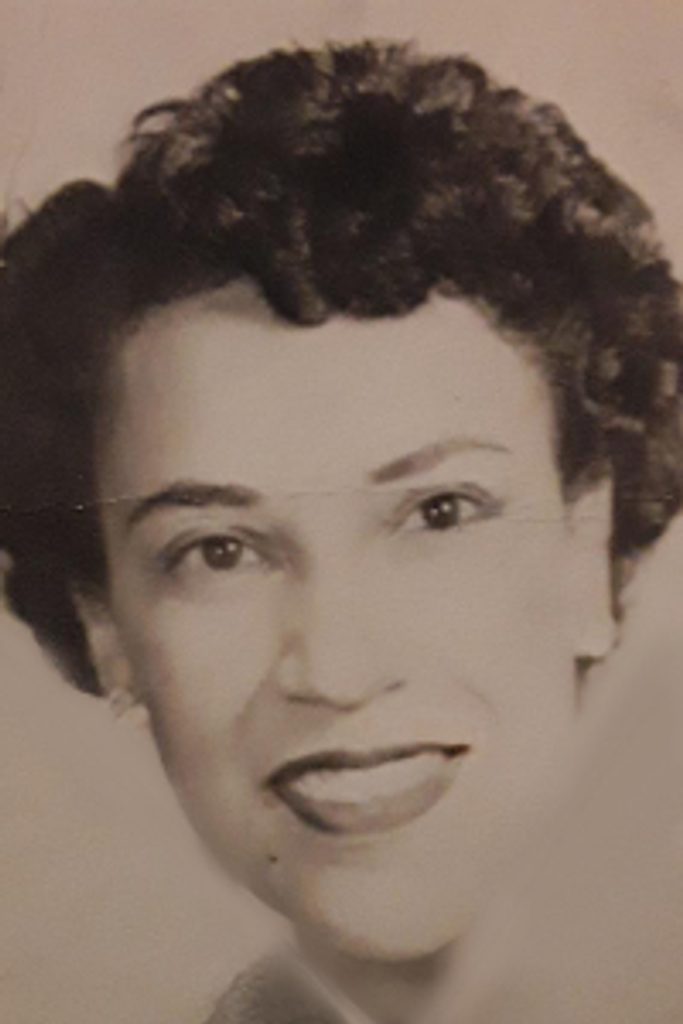 Gloria (Cruz) Corchado