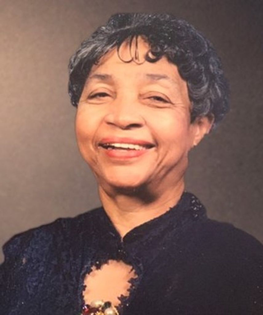 Elizabeth Lazard Roberts Profile Photo
