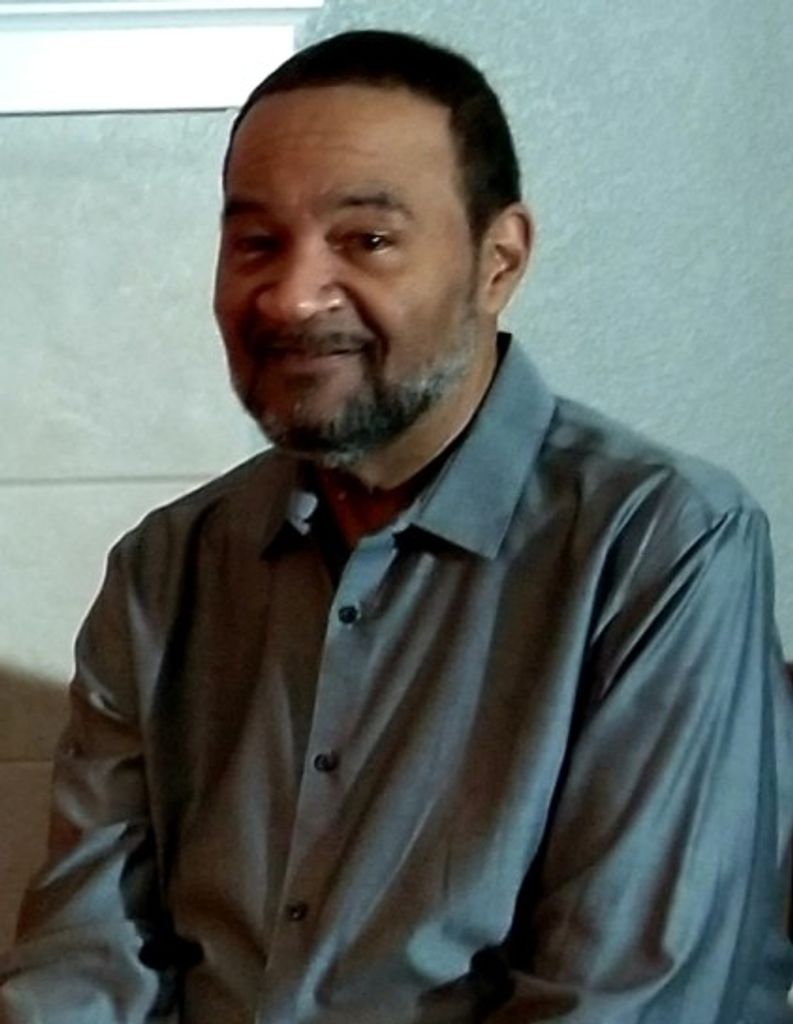 Mark Owens, Sr.