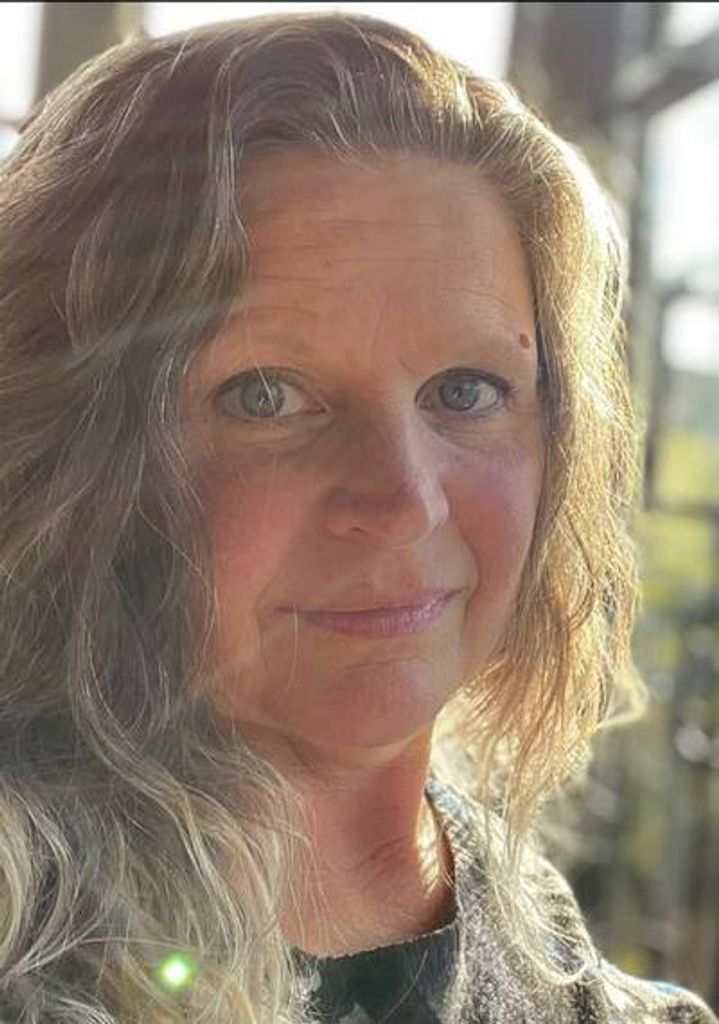 Cynthia Lee Miller Profile Photo