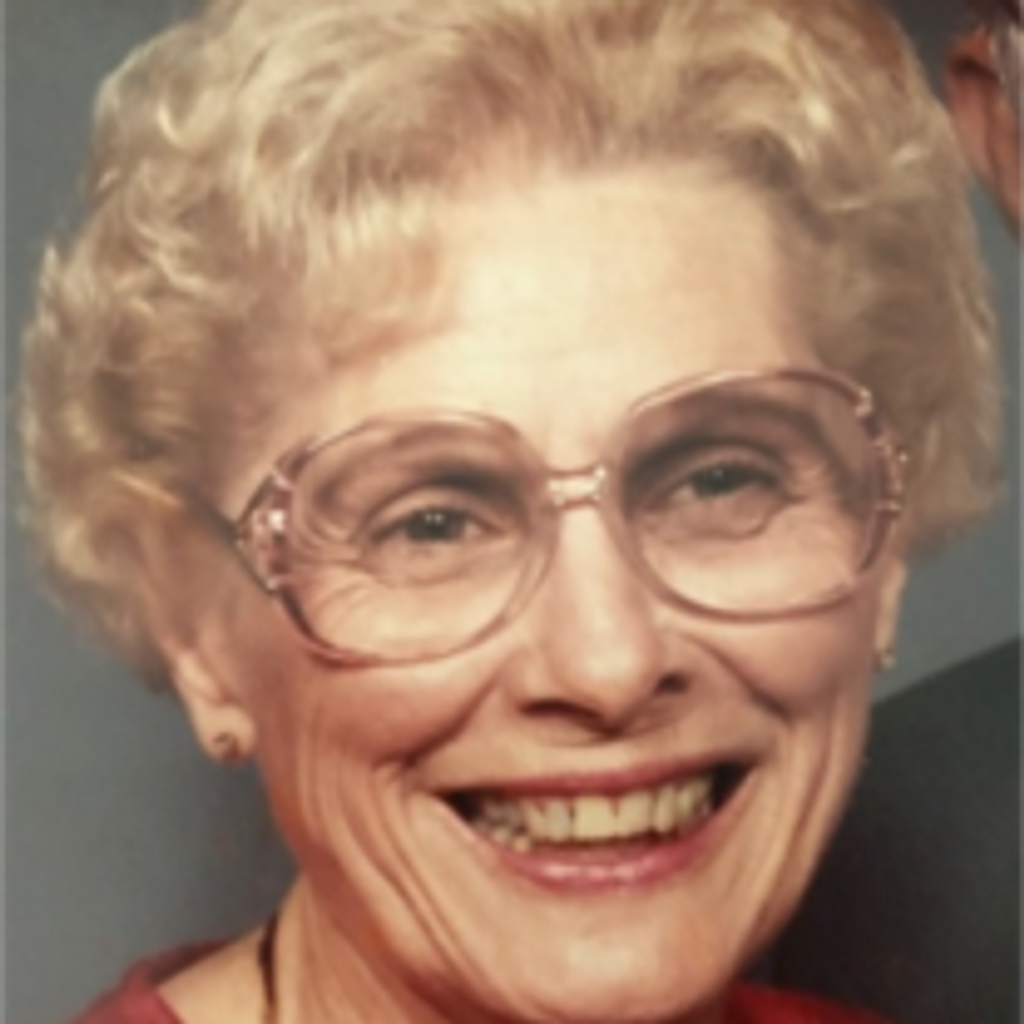 Iva L Smith