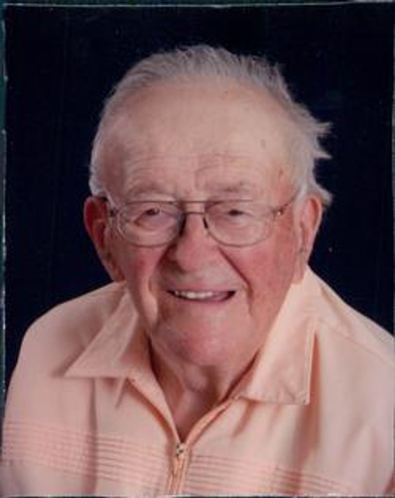 Lowell Albrecht Profile Photo