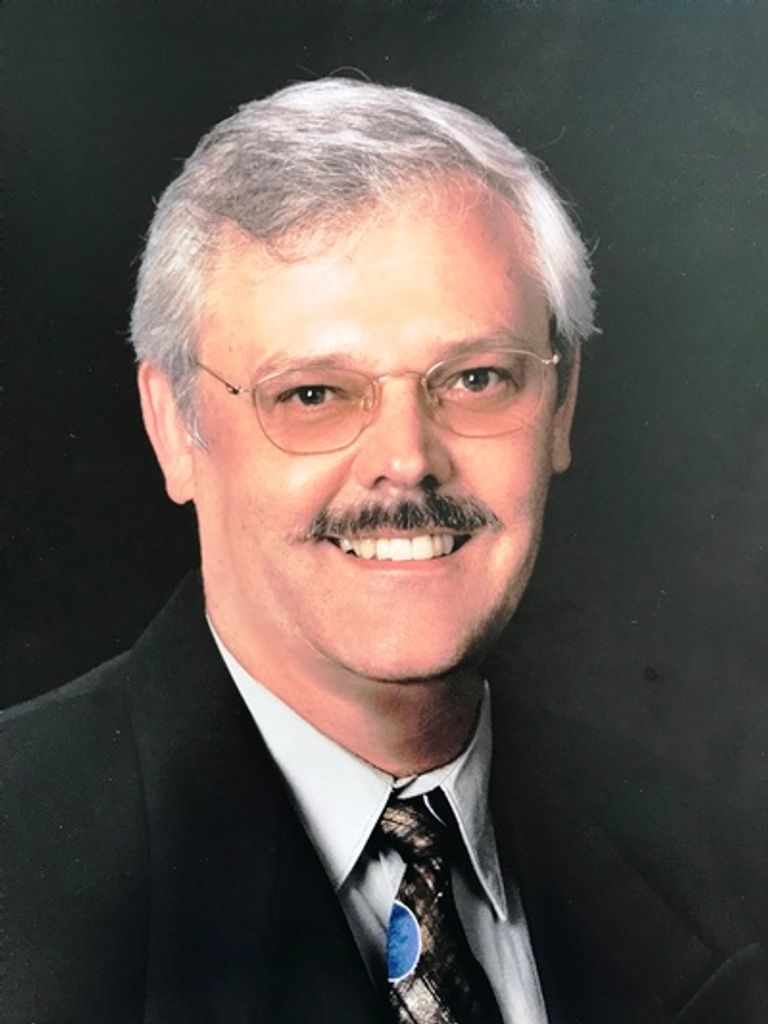 Robert "Bob" Lee Vincent