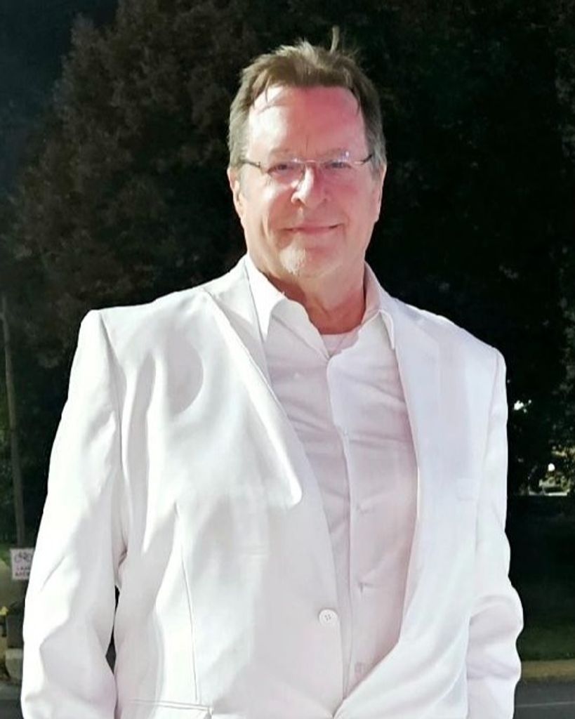 James Schumacher Profile Photo