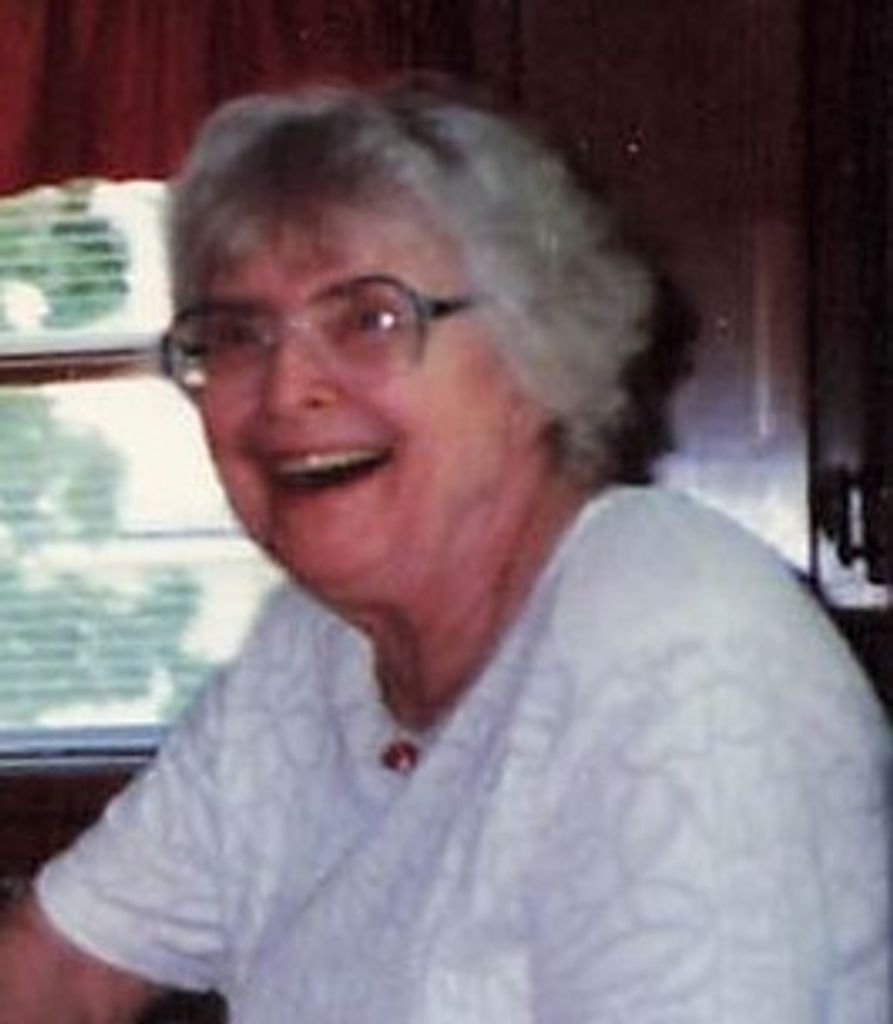 Genevieve Armili Profile Photo