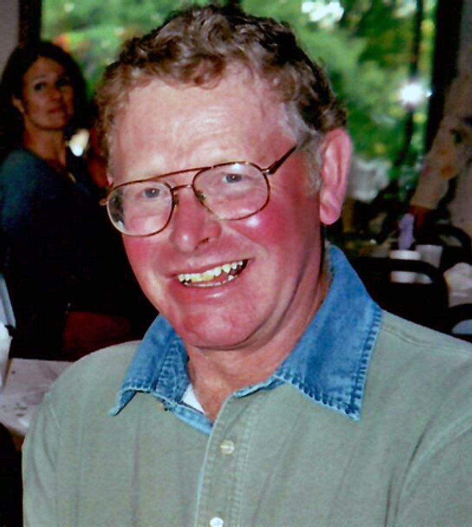 Stanley Robert Mickelson Profile Photo