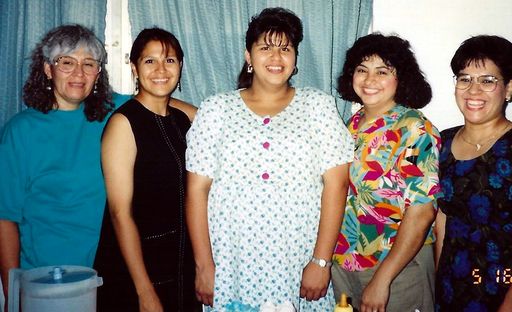 Yolanda C. Gonzalez photo gallery thumbnail 173 of 357