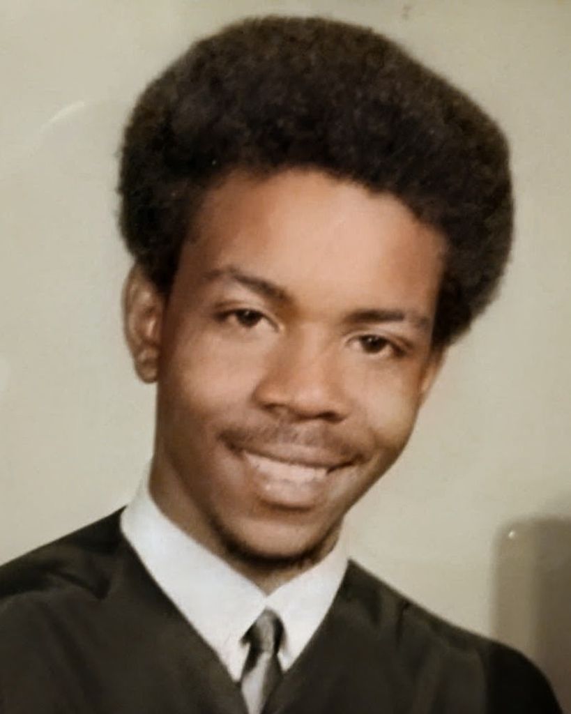 Clinton Austin Short Profile Photo