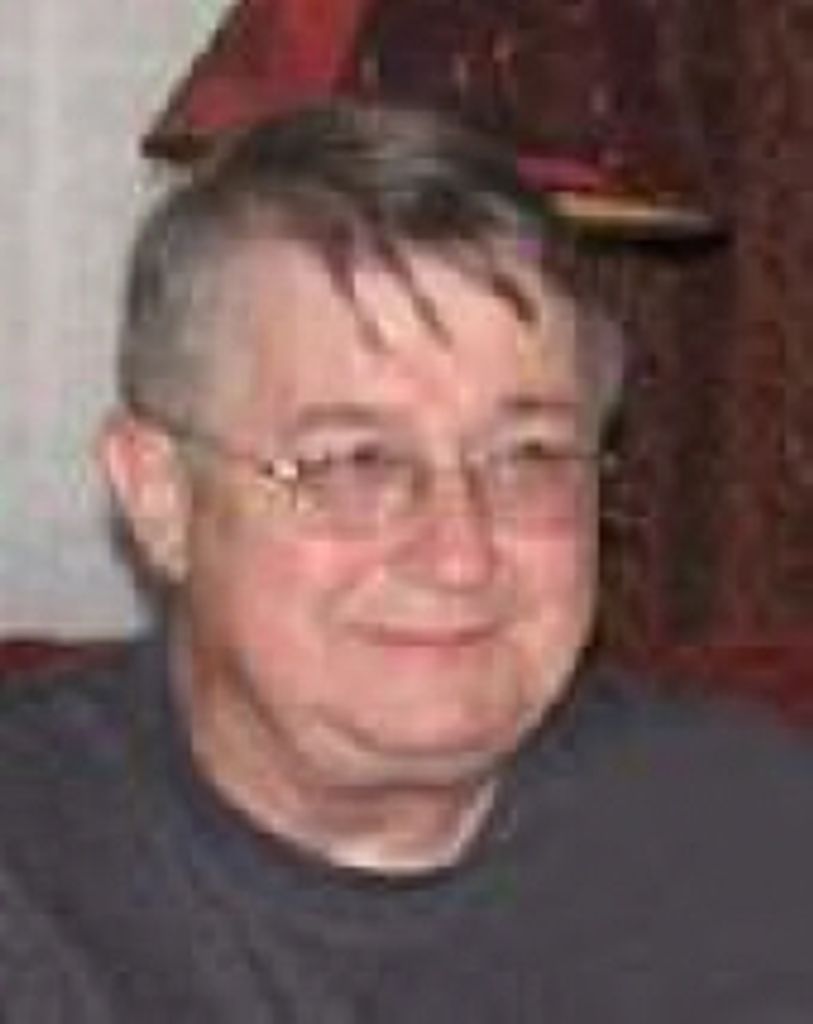 Robert  L. Hoadley